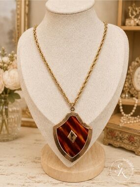 Vintage Oversized Faux Tortoiseshell Shield Pendant Necklace Gold Tone
